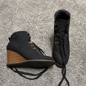 Nautica Black Wedge Ankle Boots